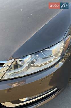 Купе Volkswagen CC / Passat CC 2012 в 
