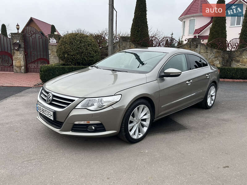 Купе Volkswagen CC / Passat CC 2010 в Могилев-Подольске
