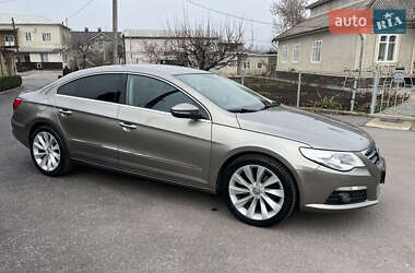 Купе Volkswagen CC / Passat CC 2010 в 