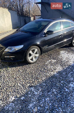 Купе Volkswagen CC / Passat CC 2010 в Дунаївцях