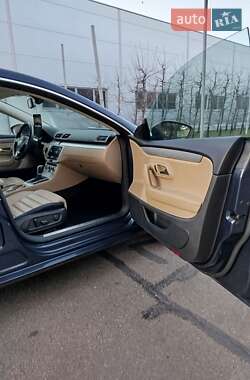 Купе Volkswagen CC / Passat CC 2012 в 