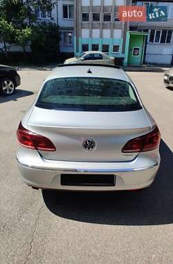 Купе Volkswagen CC / Passat CC 2012 в Киеве