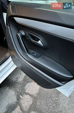 Купе Volkswagen CC / Passat CC 2013 в 