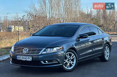 Купе Volkswagen CC / Passat CC 2012 в Дніпрі