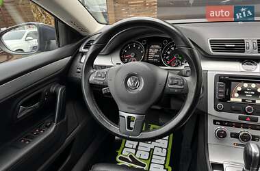 Купе Volkswagen CC / Passat CC 2014 в Києві