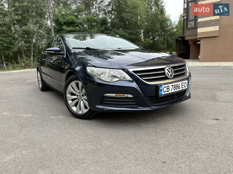 Купе Volkswagen CC / Passat CC 2011 в Чернігові