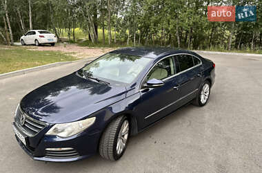 Купе Volkswagen CC / Passat CC 2011 в Чернігові