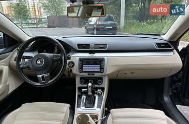 Купе Volkswagen CC / Passat CC 2011 в Чернігові