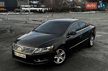 Купе Volkswagen CC / Passat CC 2013 в Києві