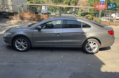 Купе Volkswagen CC / Passat CC 2010 в Одесі