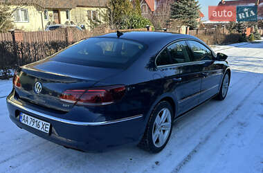 Купе Volkswagen CC / Passat CC 2012 в Чернівцях