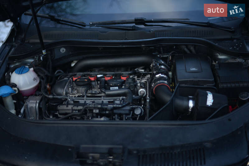 Купе Volkswagen CC / Passat CC 2012 в Белой Церкви