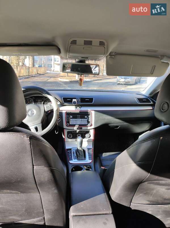 Купе Volkswagen CC / Passat CC 2011 в Тернополі