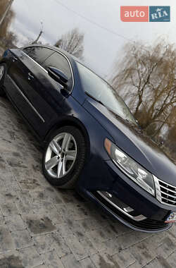 Купе Volkswagen CC / Passat CC 2012 в Здолбуніві