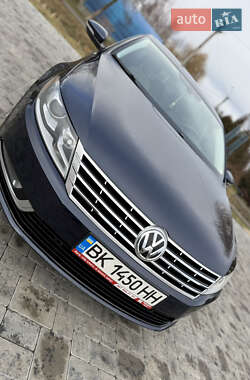 Купе Volkswagen CC / Passat CC 2012 в Здолбуніві