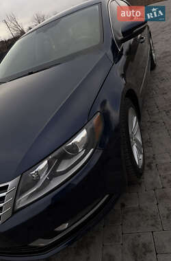 Купе Volkswagen CC / Passat CC 2012 в Здолбуніві