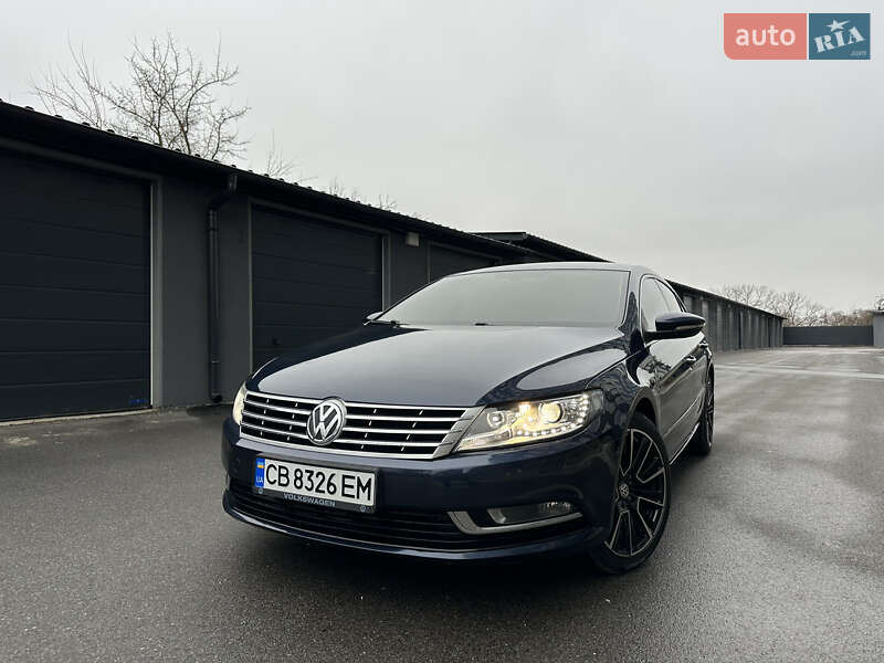 Купе Volkswagen CC / Passat CC 2013 в Киеве