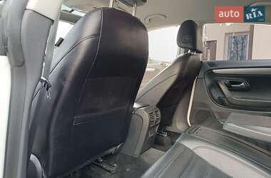 Купе Volkswagen CC / Passat CC 2011 в 