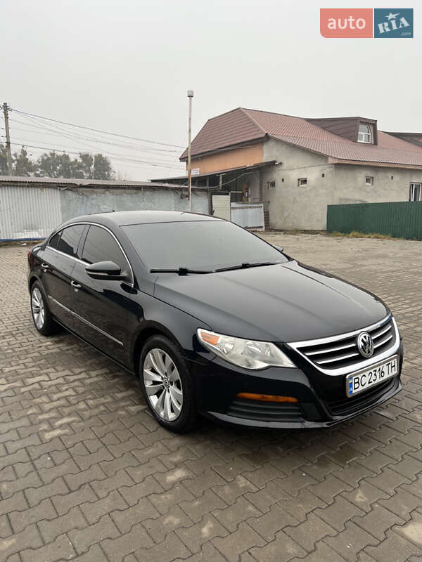 Купе Volkswagen CC / Passat CC 2011 в Сокалі