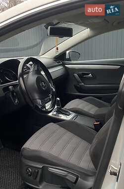 Купе Volkswagen CC / Passat CC 2010 в 