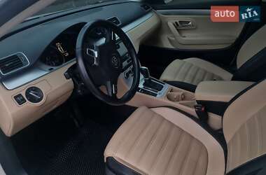 Купе Volkswagen CC / Passat CC 2013 в 