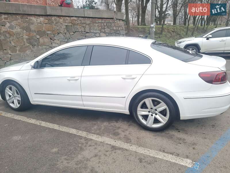 Купе Volkswagen CC / Passat CC 2013 в Дніпрі