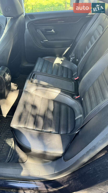 Купе Volkswagen CC / Passat CC 2011 в Тернополі