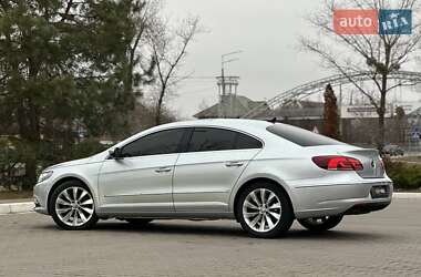 Купе Volkswagen CC / Passat CC 2013 в Києві