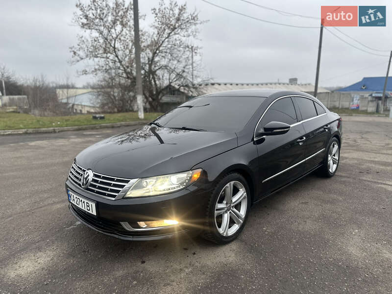 Купе Volkswagen CC / Passat CC 2012 в 