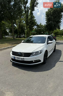 Купе Volkswagen CC / Passat CC 2014 в Києві