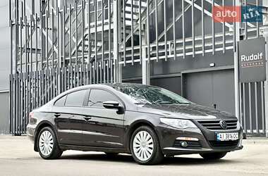 Купе Volkswagen CC / Passat CC 2010 в Киеве