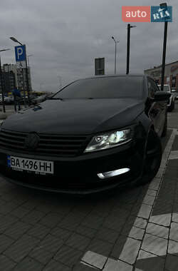 Купе Volkswagen CC / Passat CC 2012 в 