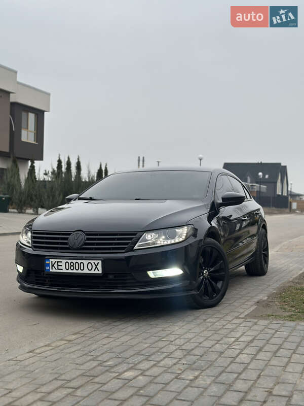 Купе Volkswagen CC / Passat CC 2013 в Дніпрі