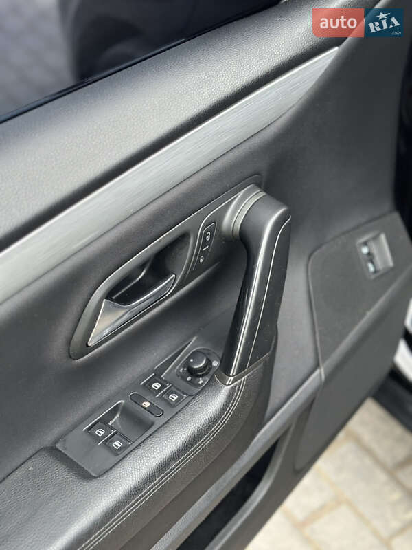 Купе Volkswagen CC / Passat CC 2013 в Днепре фото 14 Купе Volkswagen CC / Passat CC 2013 в Днепре