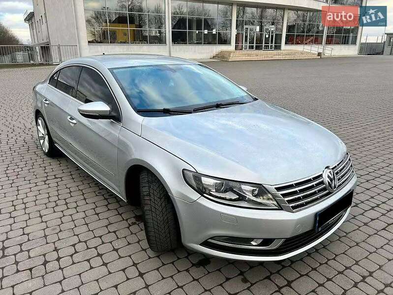 Купе Volkswagen CC / Passat CC 2013 в Львове