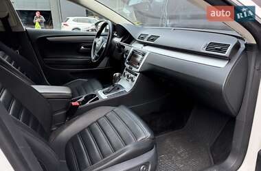 Купе Volkswagen CC / Passat CC 2013 в Львове