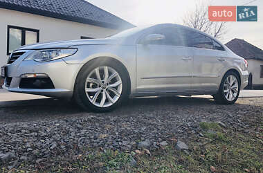 Купе Volkswagen CC / Passat CC 2008 в Мукачево