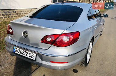 Купе Volkswagen CC / Passat CC 2008 в Мукачево