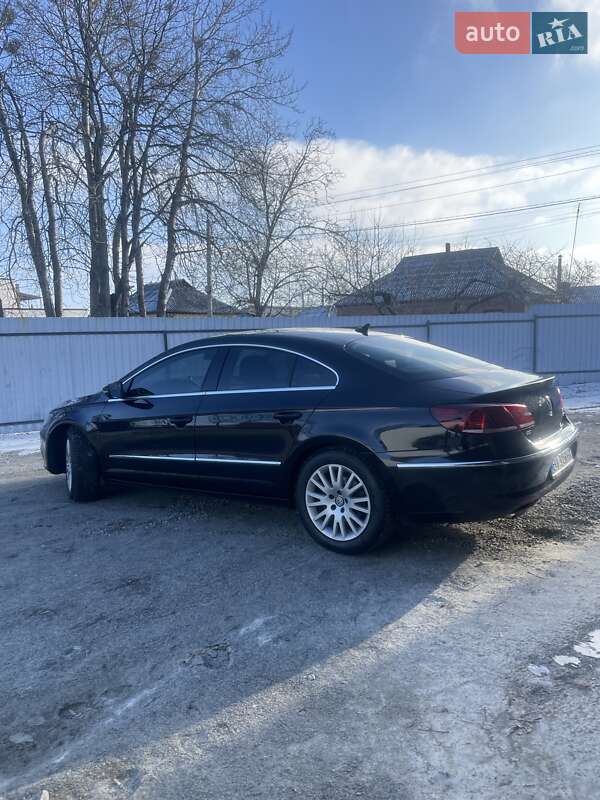 Купе Volkswagen CC / Passat CC 2012 в Полтаві