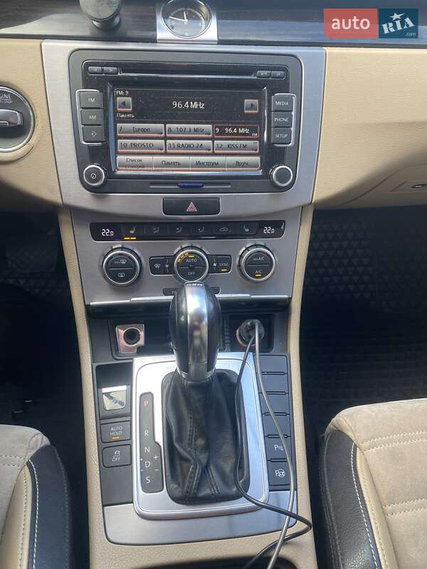 Купе Volkswagen CC / Passat CC 2012 в Днепре фото 8 Купе Volkswagen CC / Passat CC 2012 в Днепре