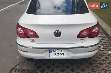 Купе Volkswagen CC / Passat CC 2011 в 