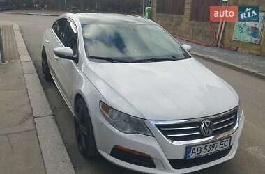 Купе Volkswagen CC / Passat CC 2011 в 