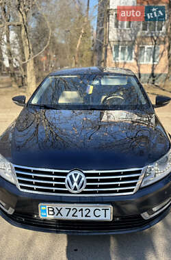 Купе Volkswagen CC / Passat CC 2012 в 