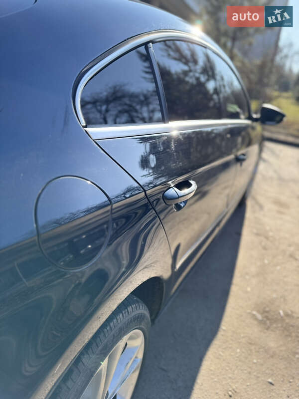 Купе Volkswagen CC / Passat CC 2012 в Хмельницком