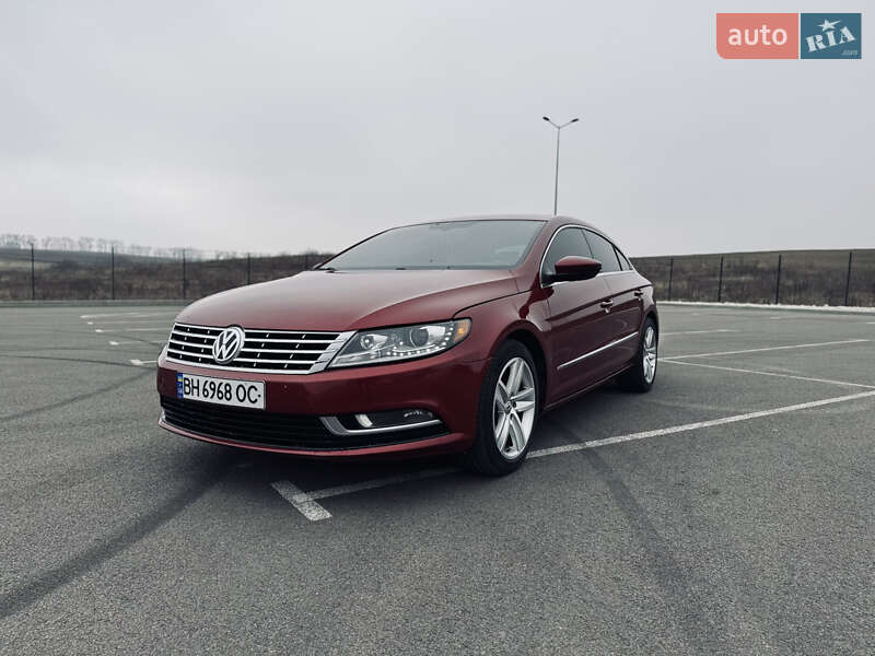 Купе Volkswagen CC / Passat CC 2013 в Рівному