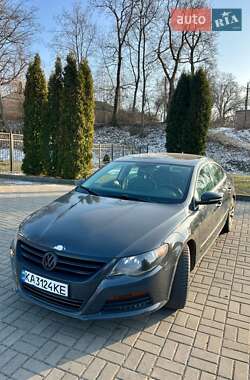 Купе Volkswagen CC / Passat CC 2011 в Прилуках