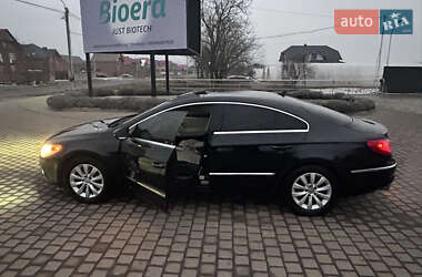 Купе Volkswagen CC / Passat CC 2010 в Іршаві