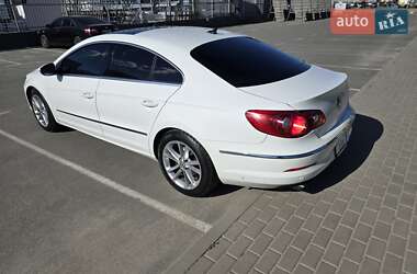 Купе Volkswagen CC / Passat CC 2011 в Святопетрівське