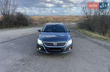 Купе Volkswagen CC / Passat CC 2010 в Хусте