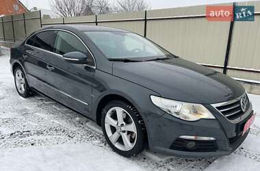 Купе Volkswagen CC / Passat CC 2010 в Луцьку